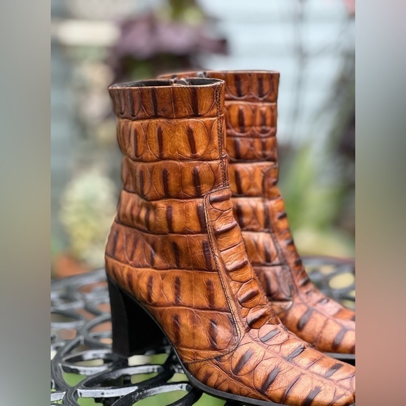 Via Spiga — Vintage Crocodile Heeled Ankle Boots - Picture 5 of 6